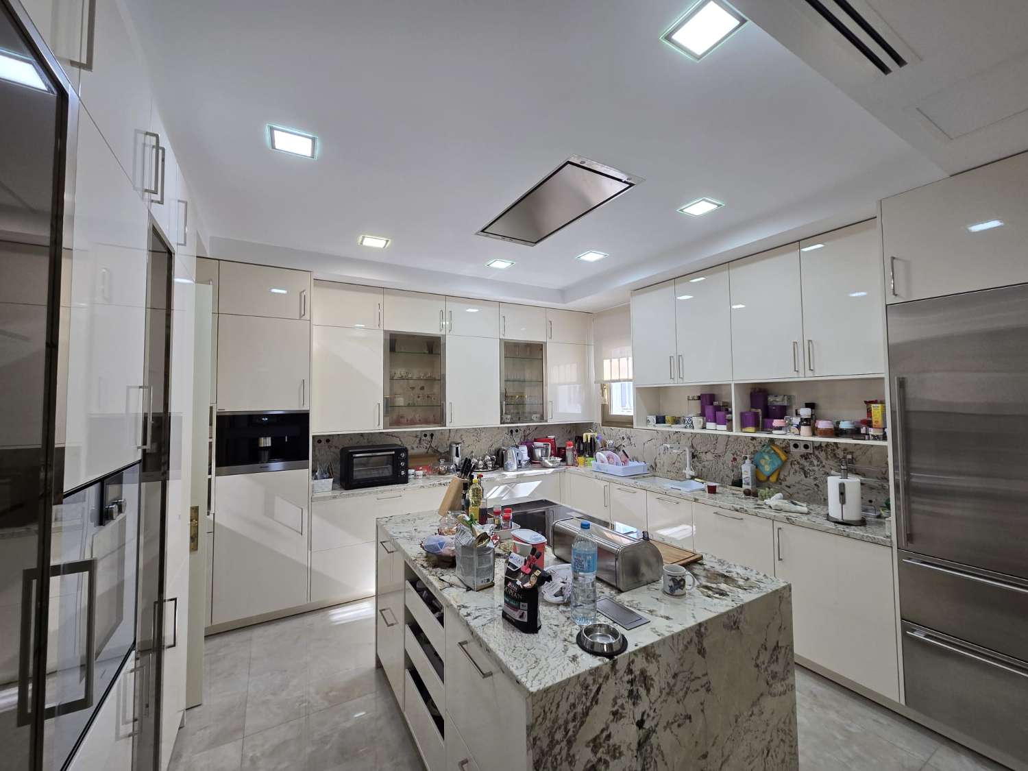 Villa for sale in Nagüeles-Milla de Oro (Marbella)